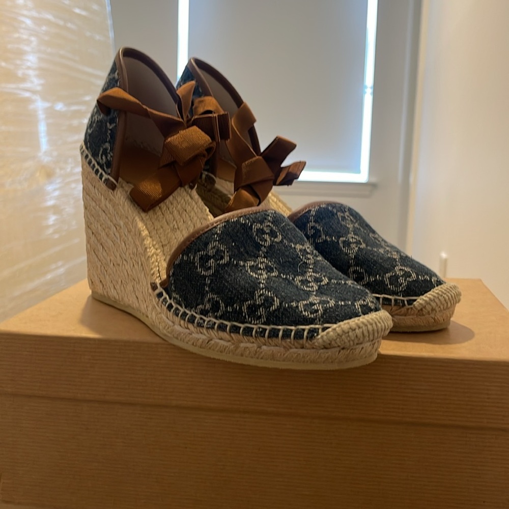 Gucci espadrilles